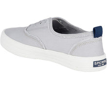 Load image into Gallery viewer, Sperry Women's Crest Knot Fray Shoes
