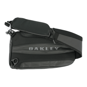 oakley goggle bag Oakley Training One Shoulder Bag – nomatic2s.com