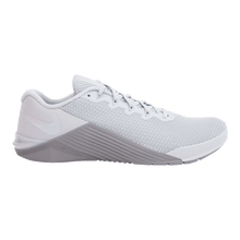 Load image into Gallery viewer, Nike Men's Metcon 5 Training Shoes
