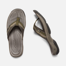 Load image into Gallery viewer, Keen Men's Kona Flip Sandals
