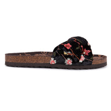 Load image into Gallery viewer, Muk Luks Women's Faun Sandals
